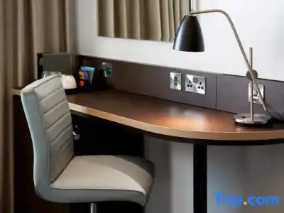 Premier Inn London Leicester Square - 50