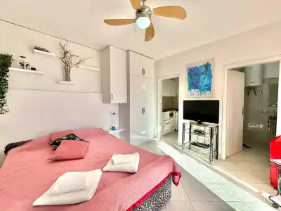 Sun Rose Apartments - 26