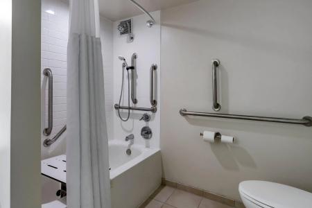 Mainstay Suites Lexington - 8