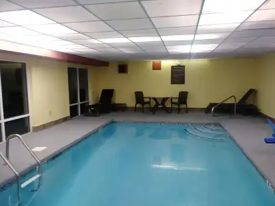 Comfort Inn & Suites Macon North I-75 - 13