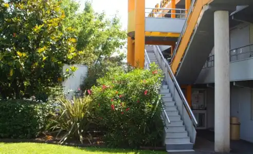 Hôtel Première Classe Toulouse Nord - Sesquières - 32