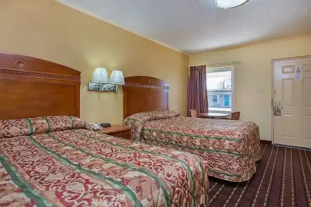 Cardinal Motel - 3