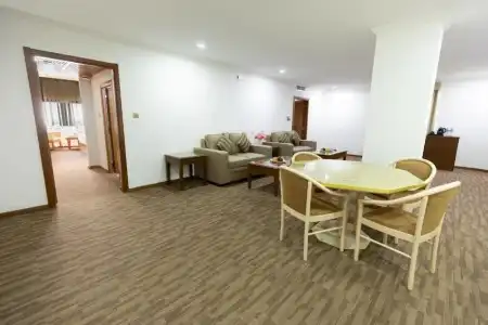 Hamdan Plaza - 53