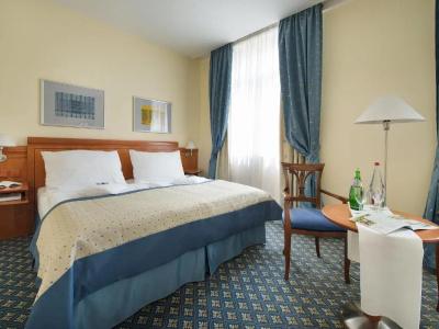 Ramada by Wyndham Prague City Centre - 21