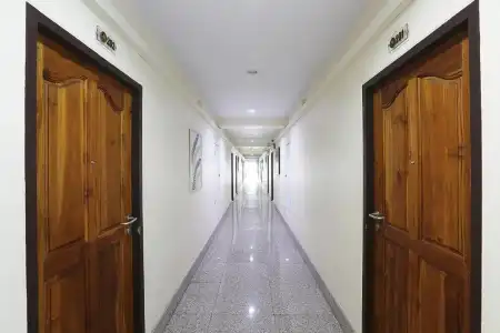 V Place Residence - 53