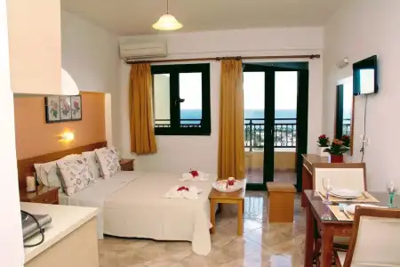 Ippoliti Village - 379