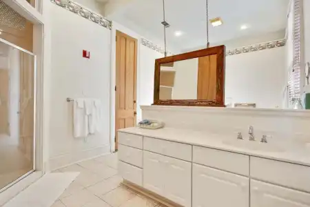 Maison Perrier Bed & Breakfast - 18