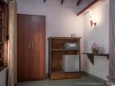 Central Beach Inn - 79