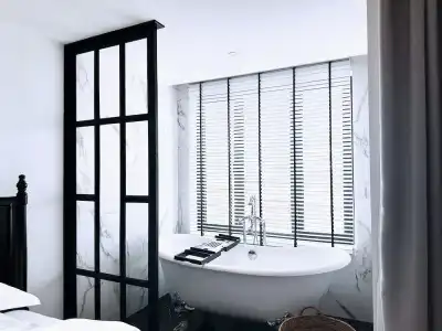Glory Boutique Suite - 55