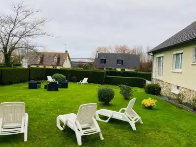 Contact Hôtel - Hôtel les Bleuets & SPA - 101