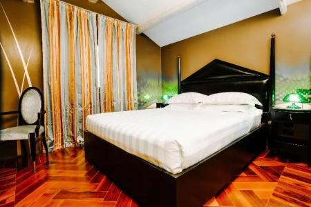 The Glam Boutique & Apt - 31