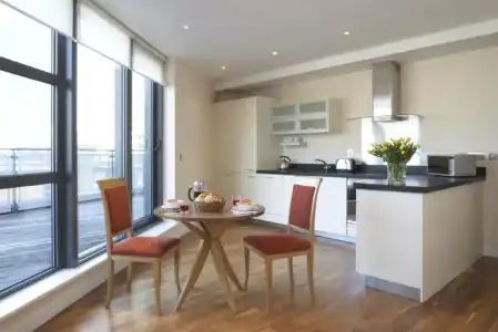 Marlin Apartments Canary Wharf - 52