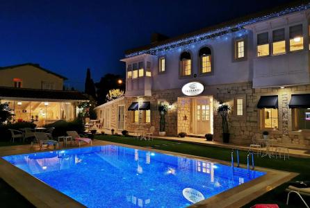 Salbakos Herakleia Boutique - 3