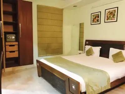 Skylink Suites & Apartments - 14