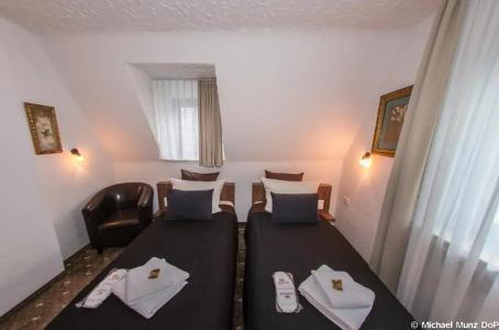 Und Restaurant Löwenbräu Köln - 111