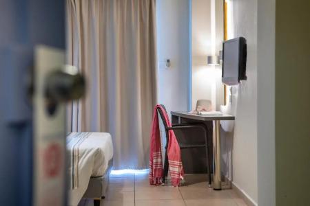 Mayfair Gardens - 52