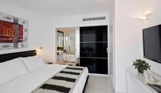 Island Luxurious Suites - 49