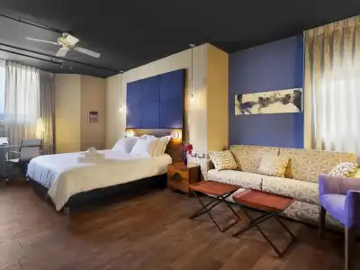 Play Seaport Suite Tlv - 47