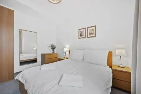 Le Petit - 74