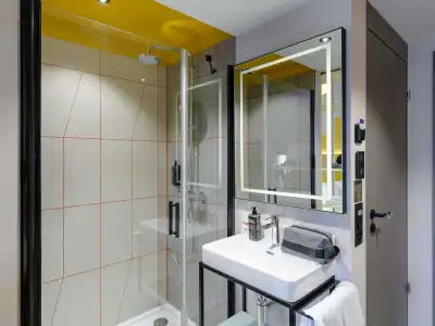 ibis Styles Zurich City Center - 6