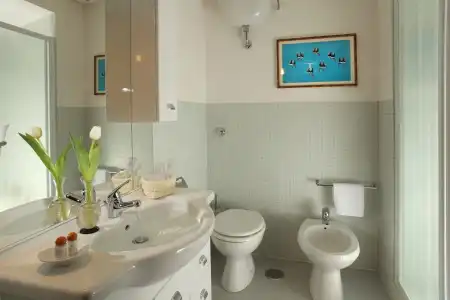 Roma Central Guest House - 7