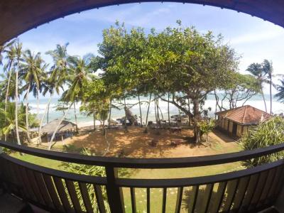 Sri Gemunu Beach Resort - 22