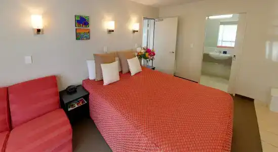 Cranford Oak Motel - 39