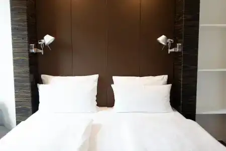 Motel One Düsseldorf Hauptbahnhof - 33