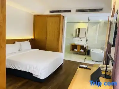 Liberty Saigon Greenview - 160