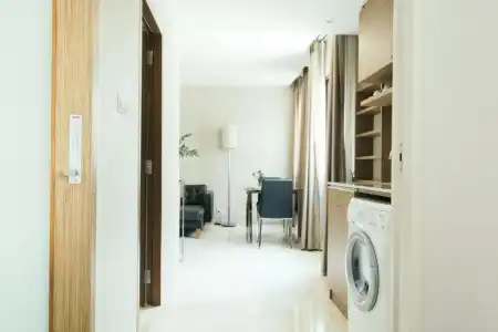 Thomson Residence - 109