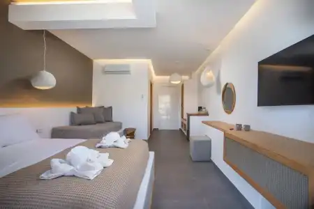 Lambis Studios & Apartments - 29
