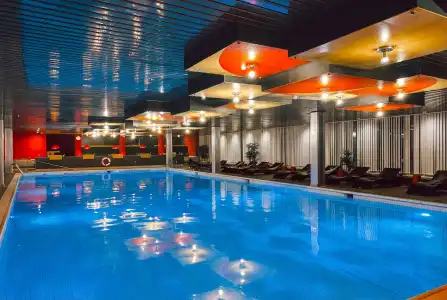 Radisson Blu, - 13