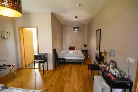 Bjork Guesthouse - 32