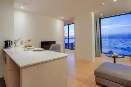 Balcony Seaside Sriracha & Serviced Apartments (SHA Extra Plus) - 251