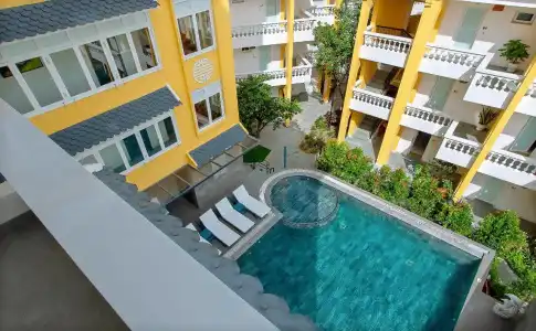 Aurora Riverside and Spa - 16