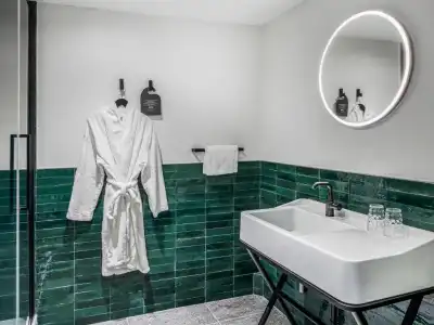 Maisons du Monde Hôtel & Suites - La Rochelle Vieux Port - 98