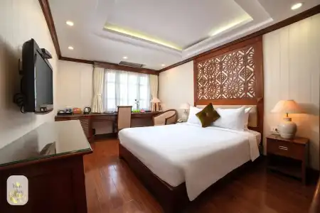 Thien Thai - 100