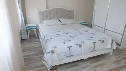 Heybeli Butik - 82
