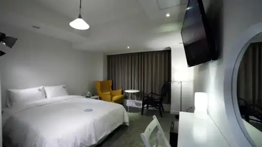 Hillside - 24