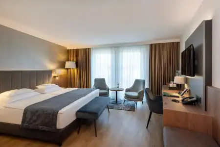 Rogner Tirana - 36