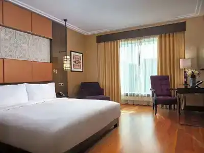Hilton - 75