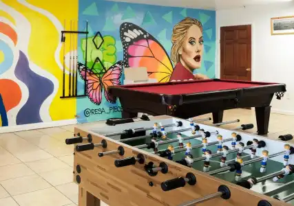 NY Moore Hostel - 19