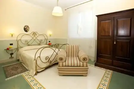 Palazzo Giovanni Bed and Breakfast - 41