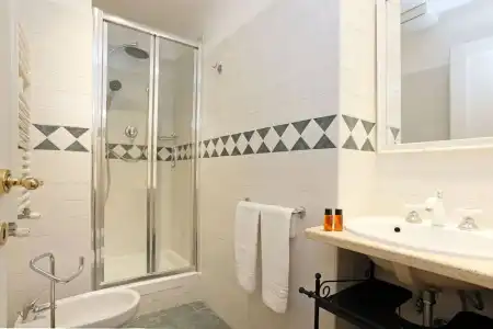 Grand Tour Rome Suites - Liberty Collection - 101