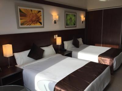 Weston Suites & - 16
