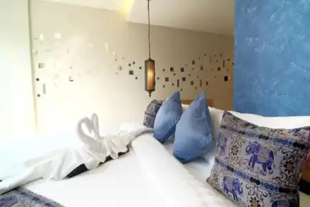 Tapae Gate Villa - 101