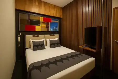 Black Art Otel - 20