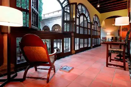 Parador de - 17