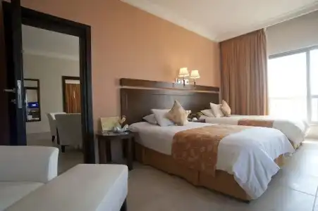 Dead Sea Marriott Resort & Spa - 5