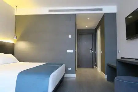 HG City Suites Barcelona - 46